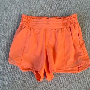 lululemon athletica Women's Hotty Hot high-rise Lined short 4”